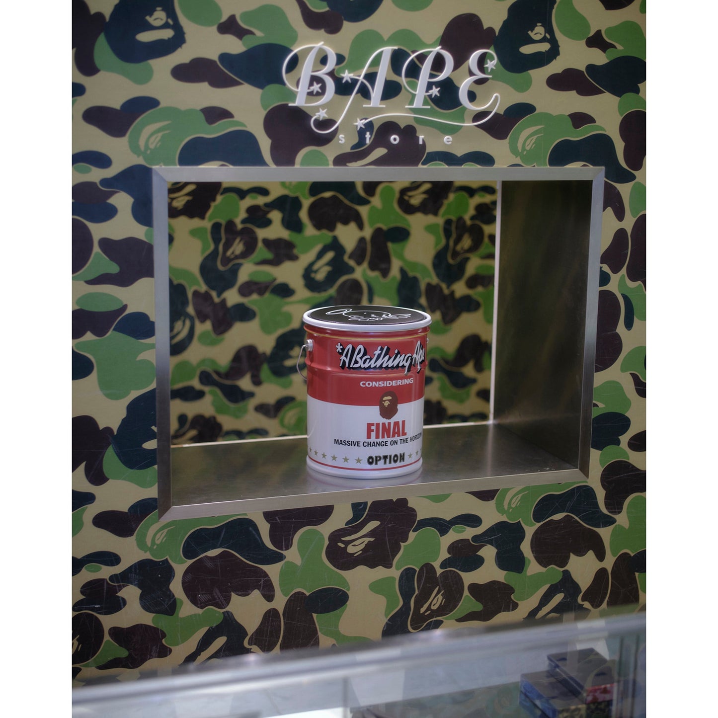SAINT Mxxxxxx x BAPE® BAPE_CAN STOOL / WHITE+RED