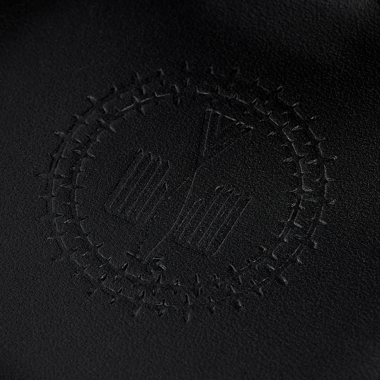 SAINT Mxxxxxx x blackmeans BKM_COIN CASE/CROSS / MULTI