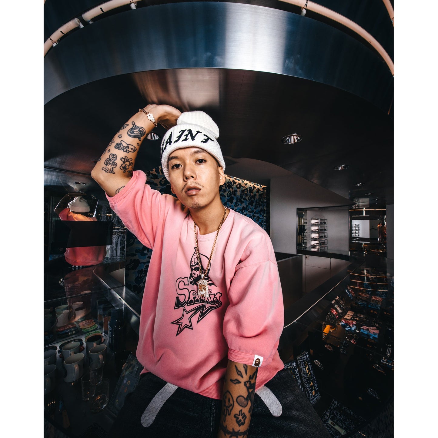 SAINT Mxxxxxx x A BATHING APE® BAPE_SS CRW N SWT/SNT STAR / PINK