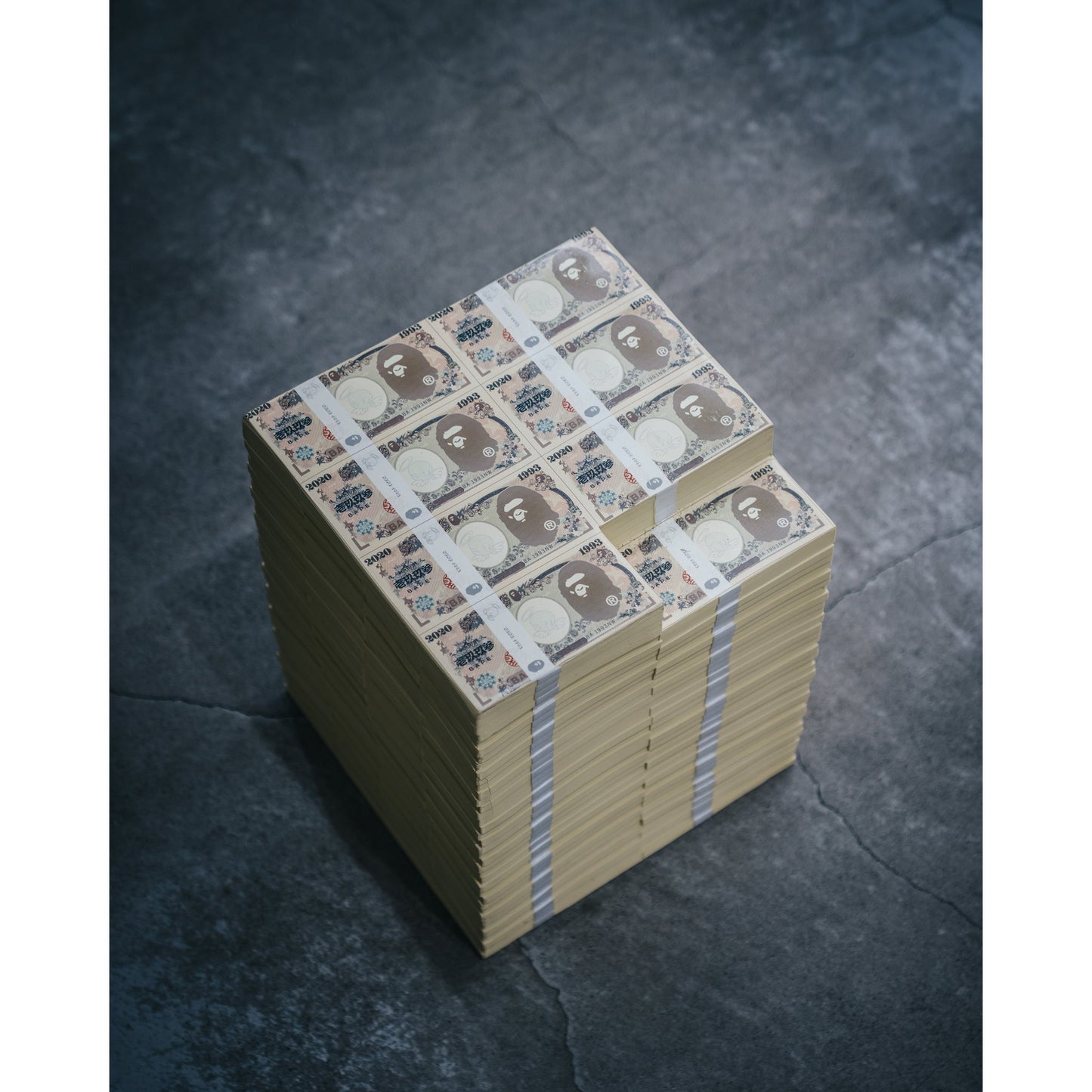 SAINT Mxxxxxx x A BATHING APE® BAPE_STOOL/APE / WHITE