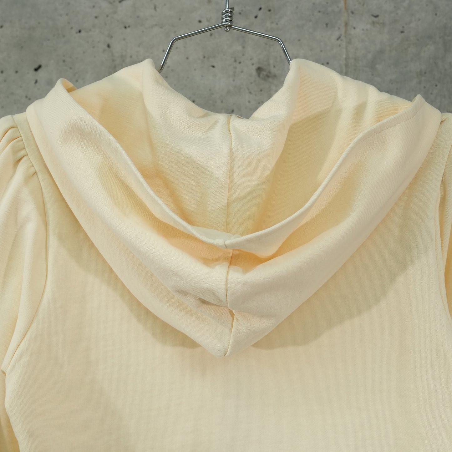 SOOKIE HOODIE / BUTTER