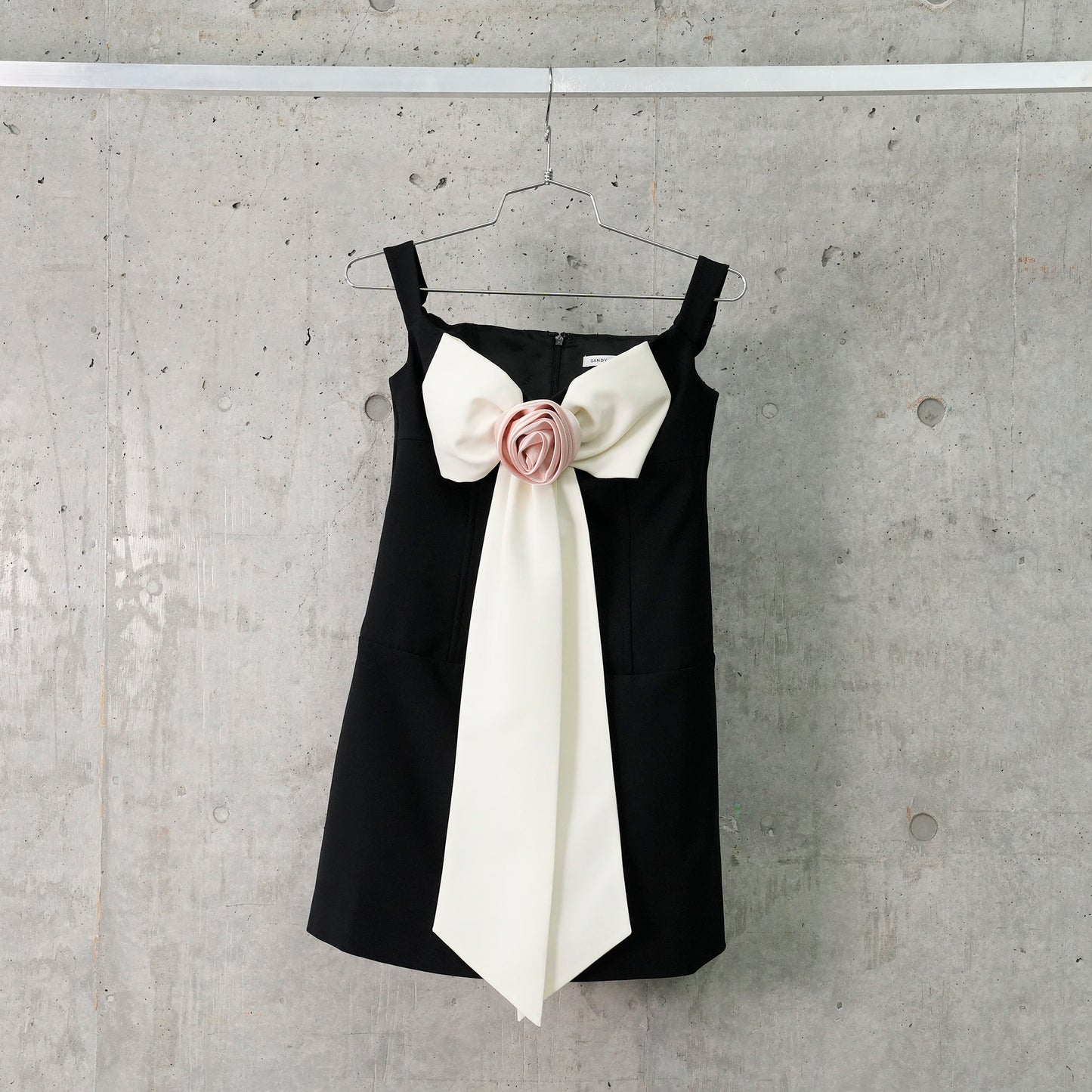 TULIPS DRESS / BLACK