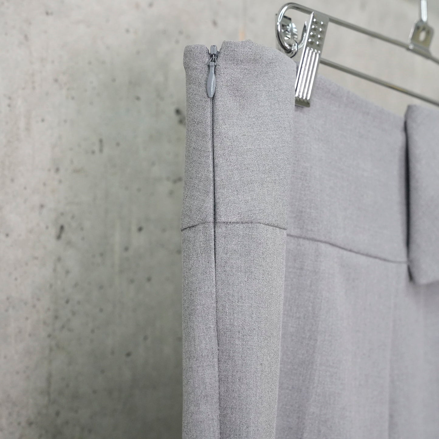 SUNO PANT / LIGHT GREY