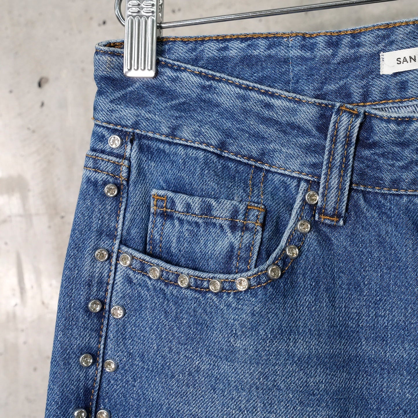 UPDO JEAN / MEDIUM BLUE