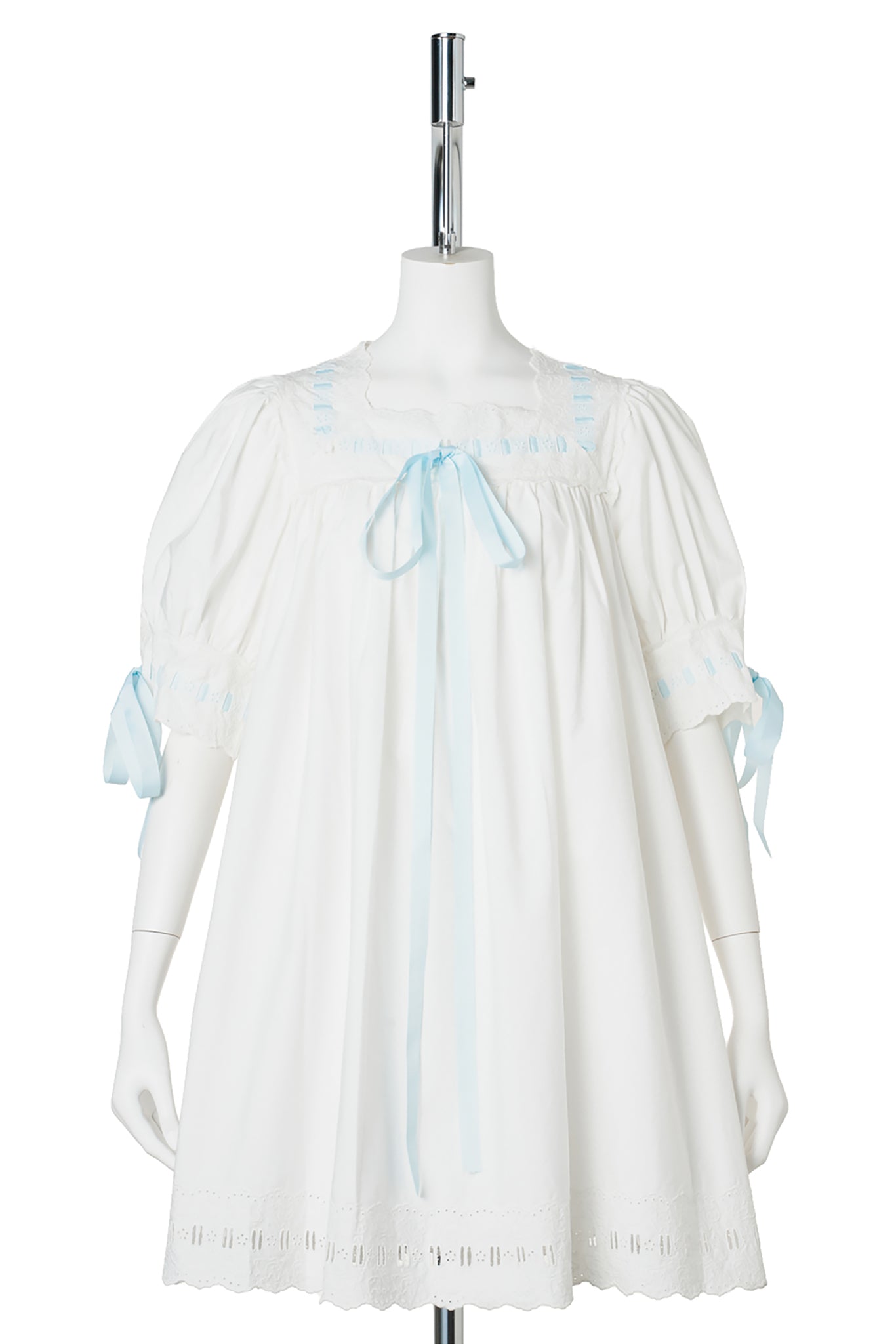 DAIKON DRESS / WHITE