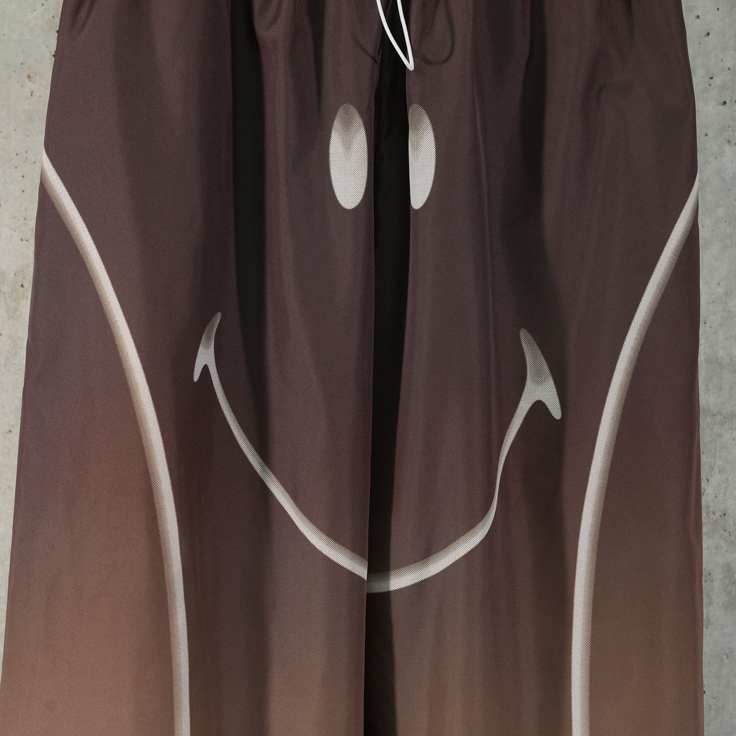 BE HAPPY TRACK PANT (SMILEY) / BROWN/PLATINUM