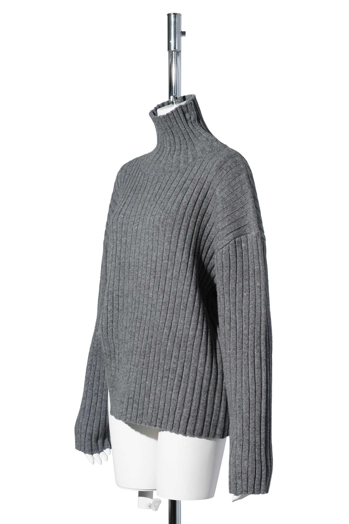 CUT CUT KNIT SWEATER / GREY