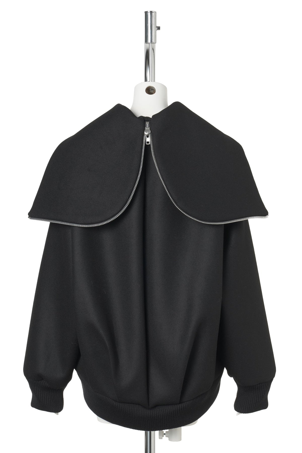 OVERSIZED SPUTHOOD JACKET W/EMB / 150:BLACK/JET