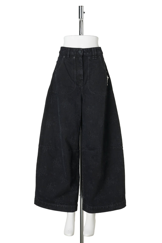 CROPPED WIDE LEG UTILITY CURVE JEANS W/EMB / 150:BLACK/PEARL/CLEAR