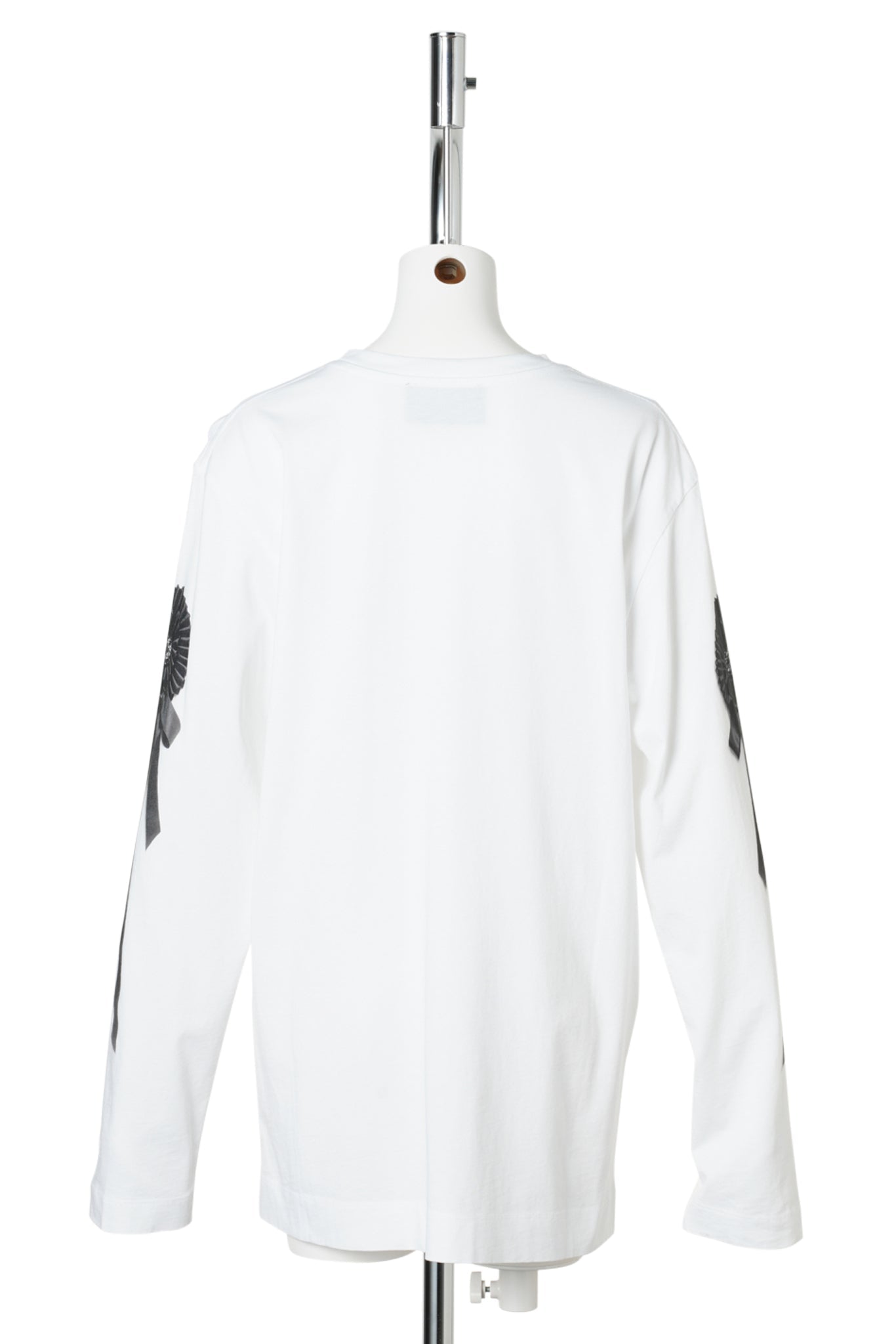 RIBBON ROSETTE PRINT LONG SLEEVE T-SHIRT / WHITE