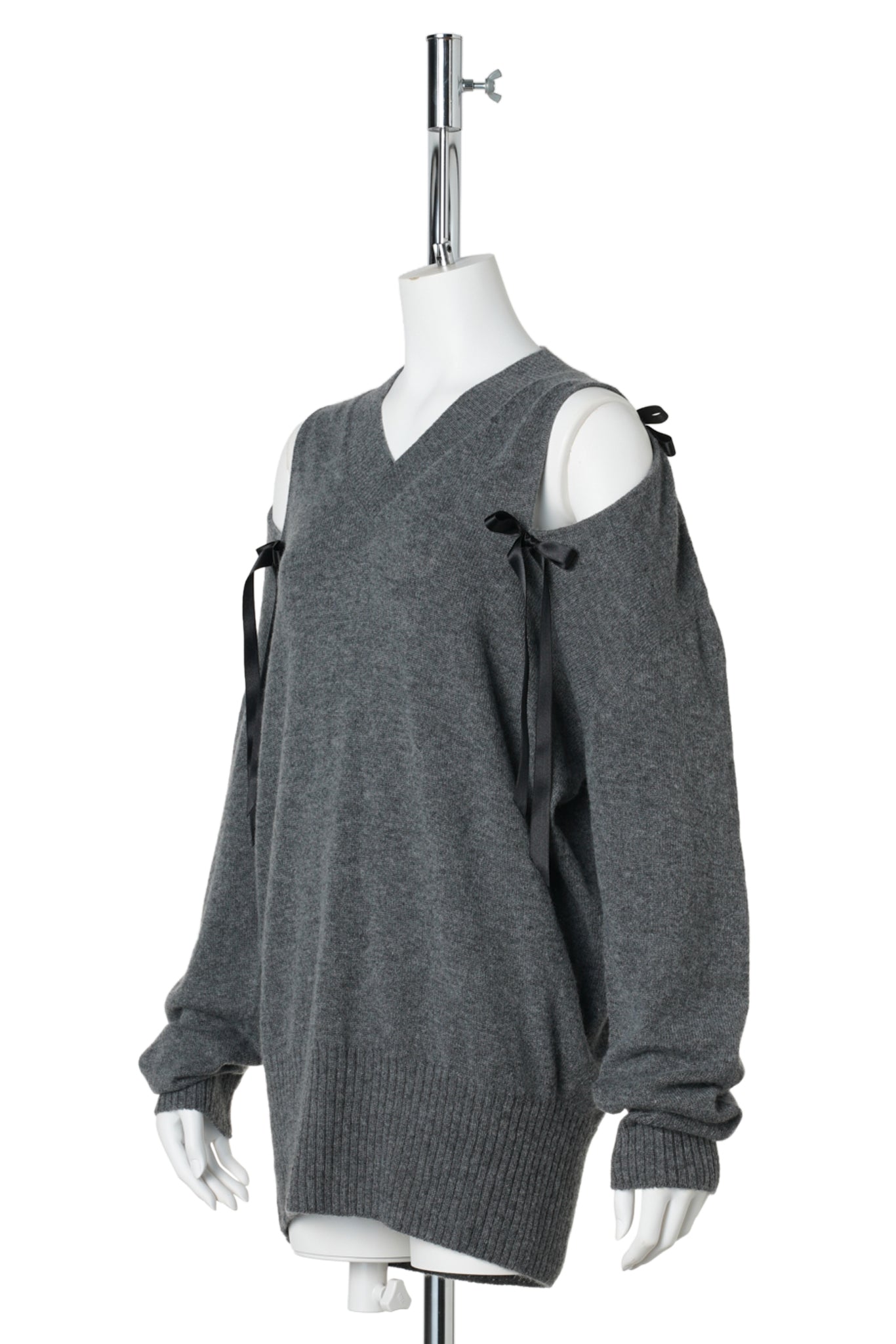 RELAXED CASHMERE SLASH V-NECK JUMPER W/BOW / GREY/BLACK
