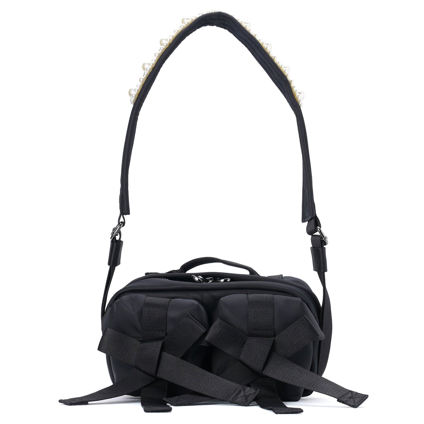 CLASSIC BOW CROSSBODY BAG W / 151:BLACK/PEARL