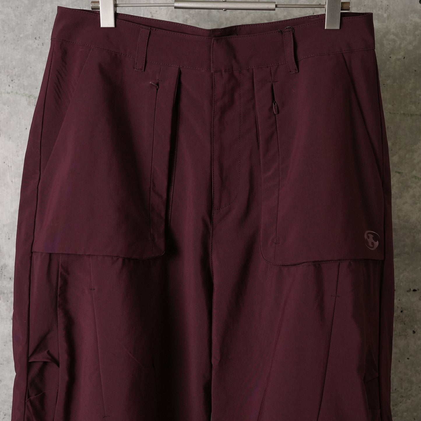 SEAM LINE PANTS / BURGUNDY