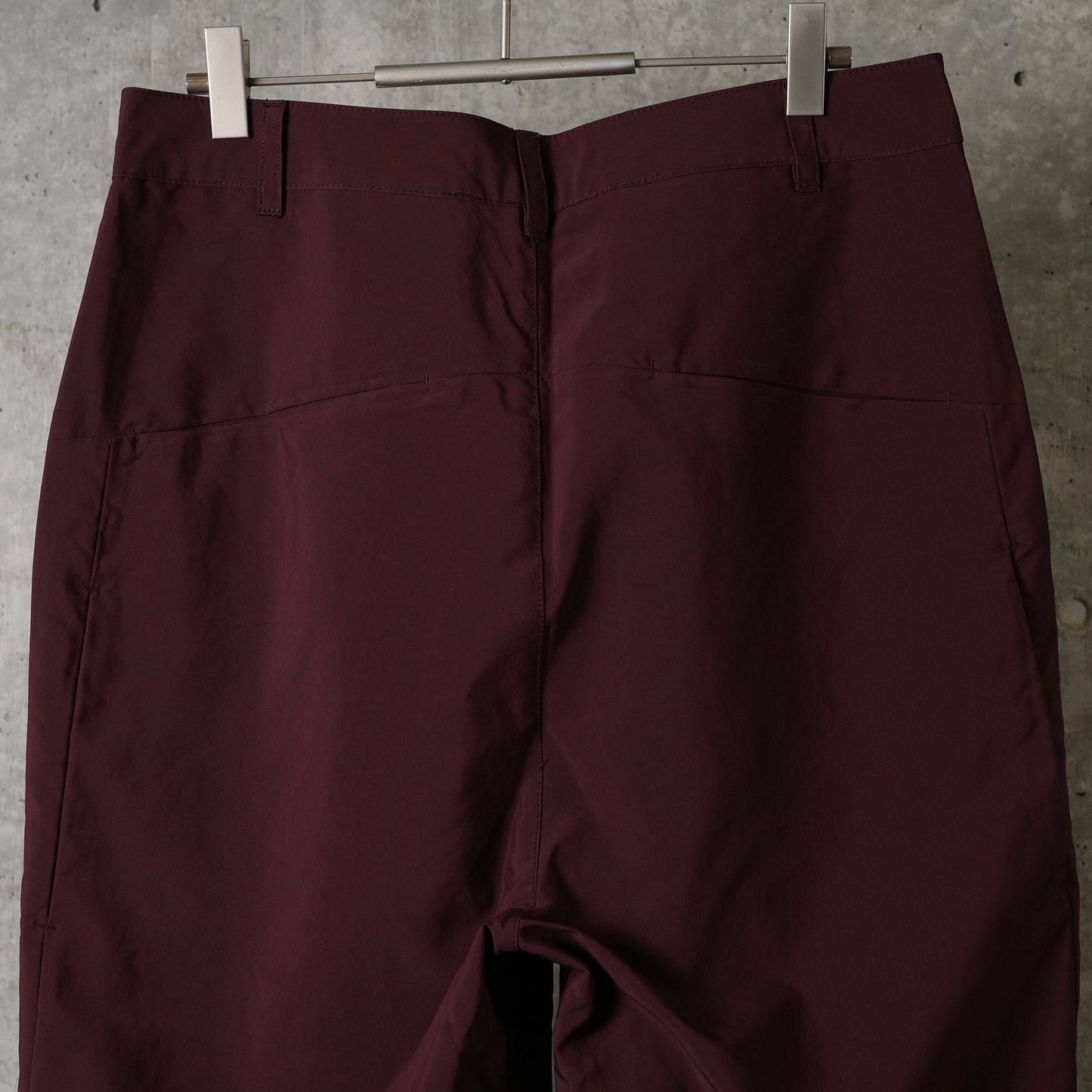 SEAM LINE PANTS / BURGUNDY