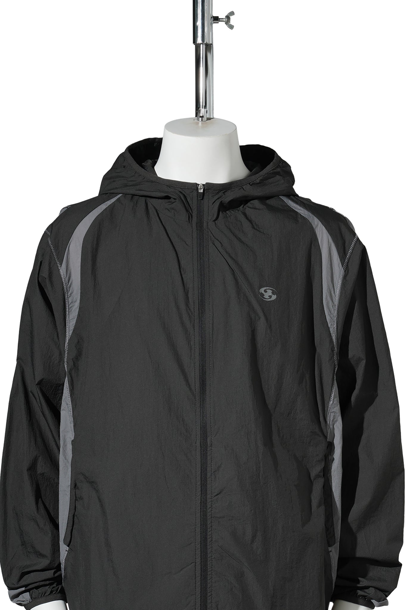 PANELED JACKET / BLACK
