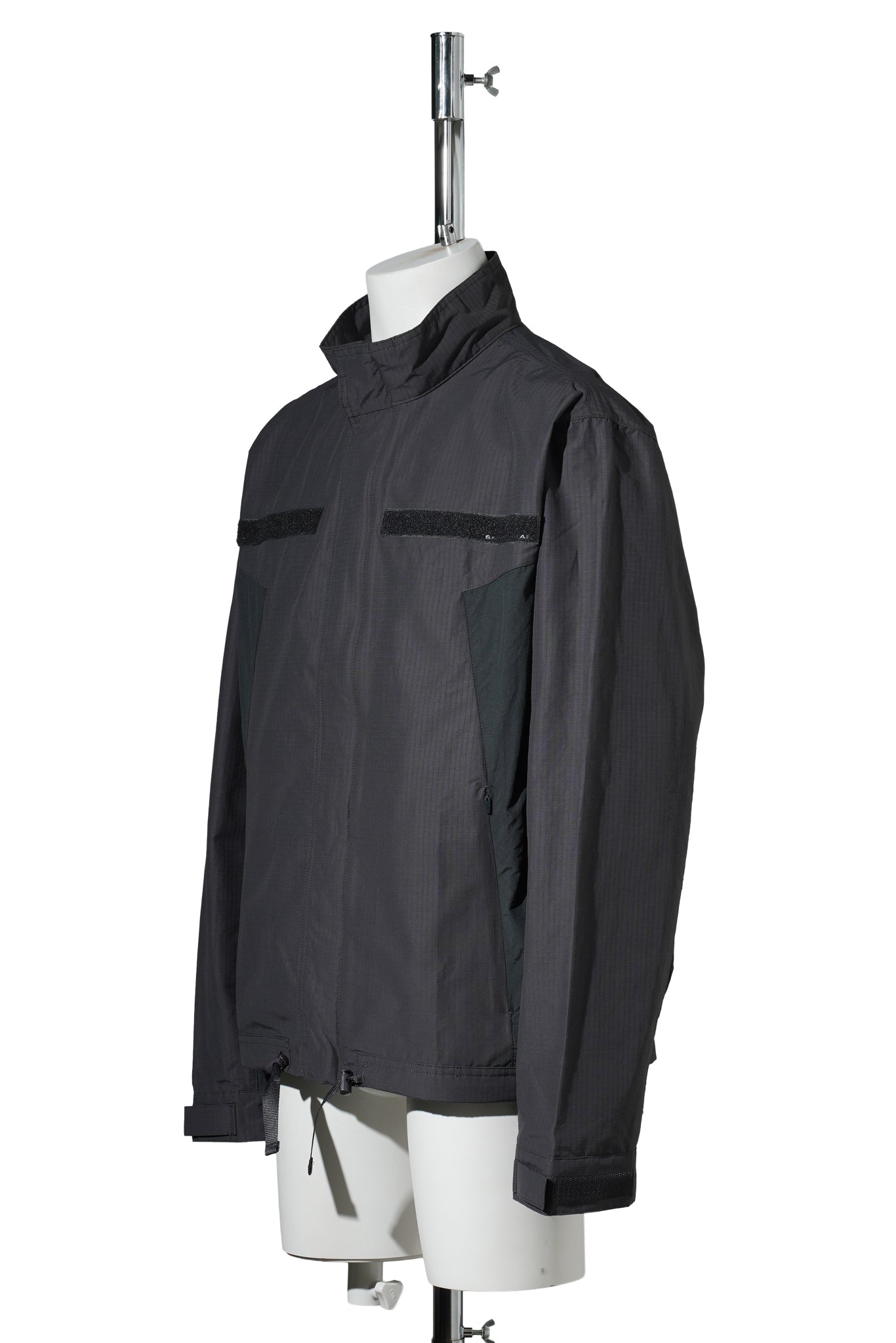 CONVERTIBLE JACKET / CHARCOAL