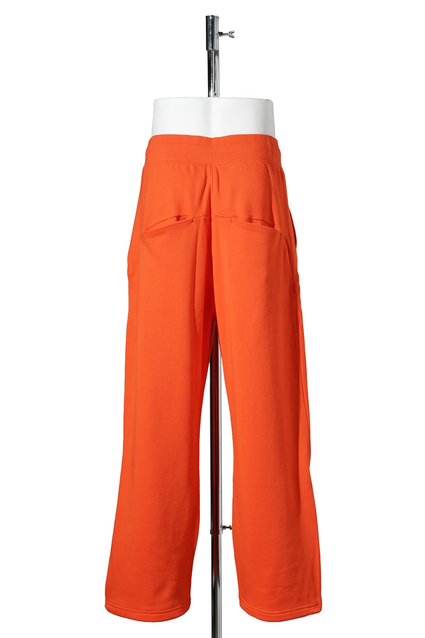 SWEATPANTS / CARROT