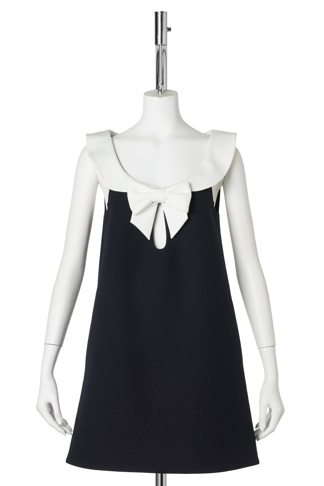 BOW CUTOUT SLEEVELESS DRESS / NAVY BLUE