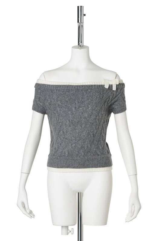 BOW OFF-SHOULDER KNIT CROP TOP / GREY
