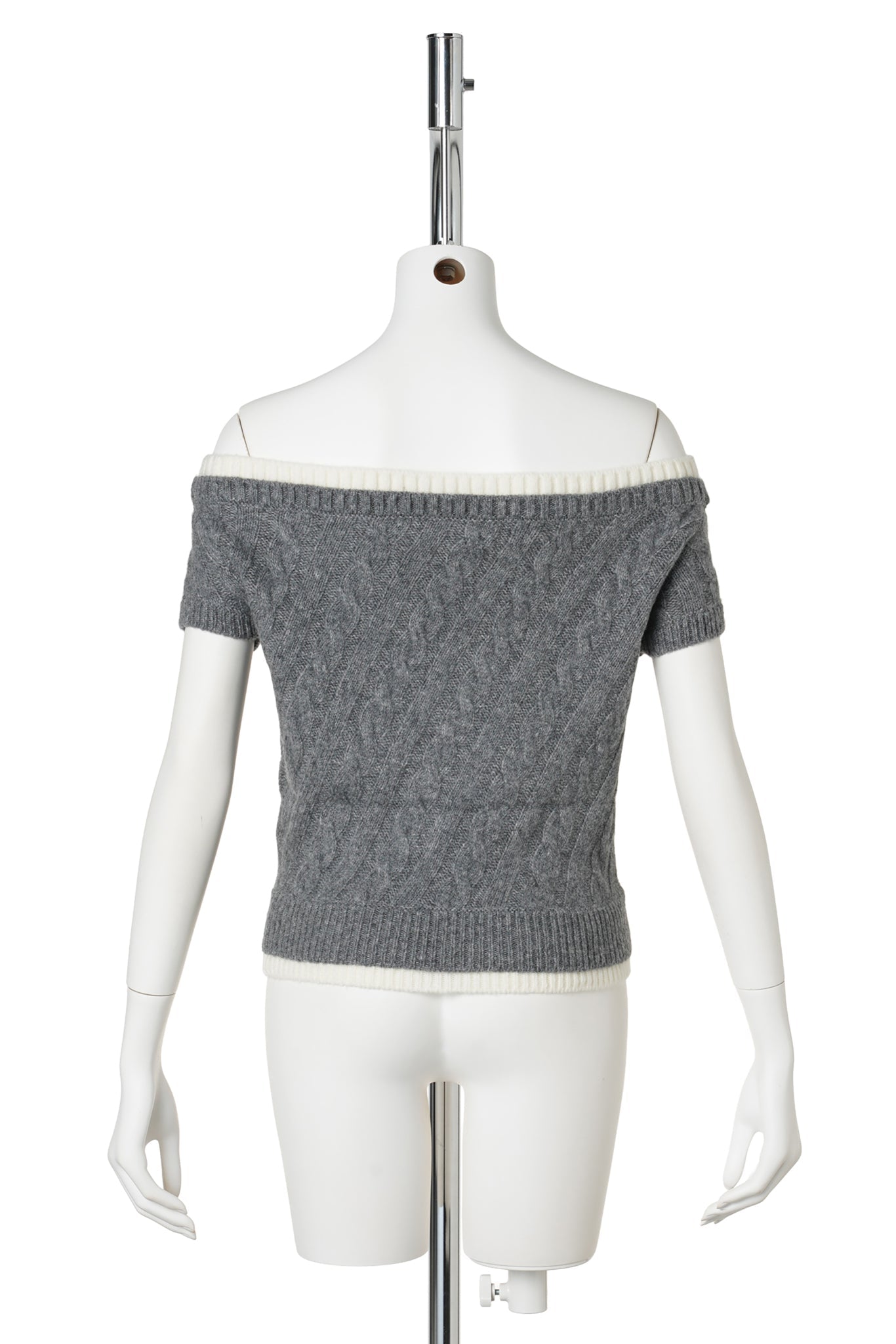 BOW OFF-SHOULDER KNIT CROP TOP / GREY