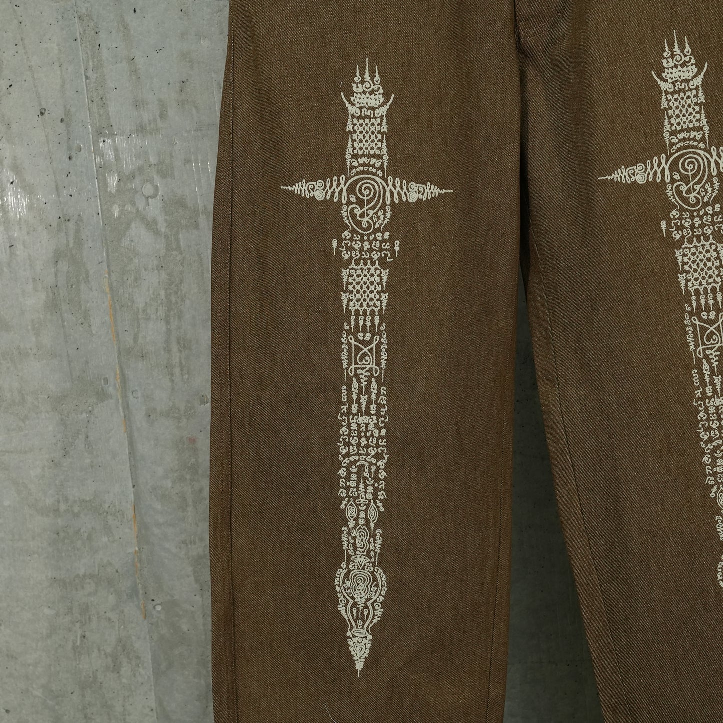 SWORD JEANS / BROWN DENIM