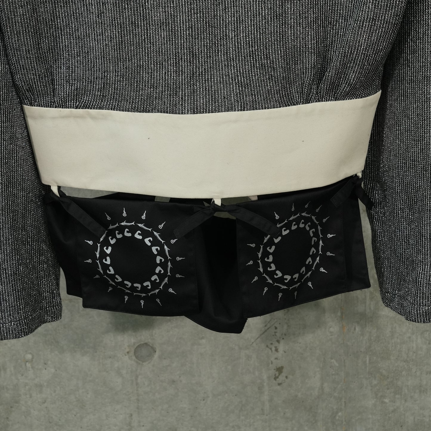 BELT HOODIE / SILVER/CREAM