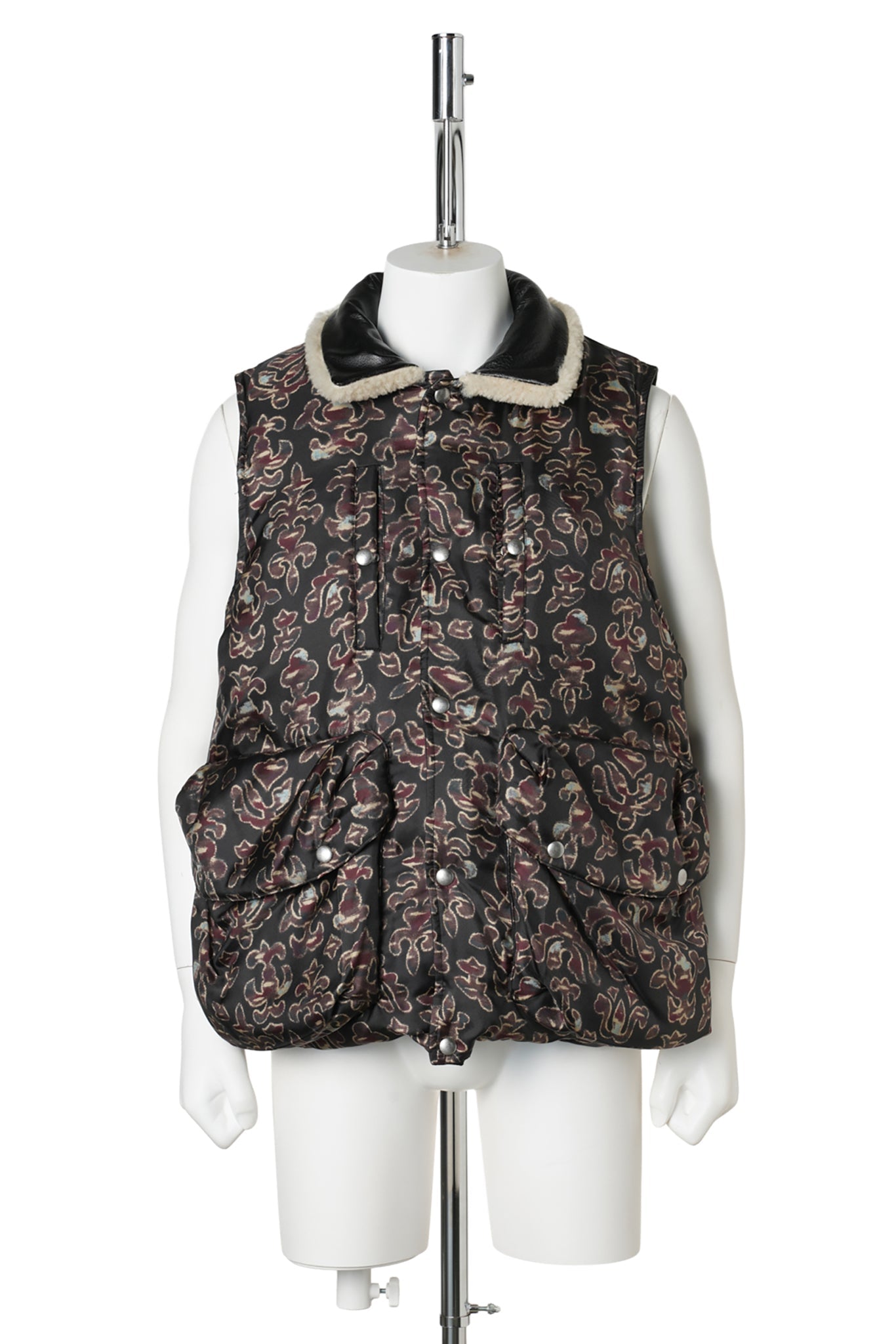 DOWN VEST / BLACK