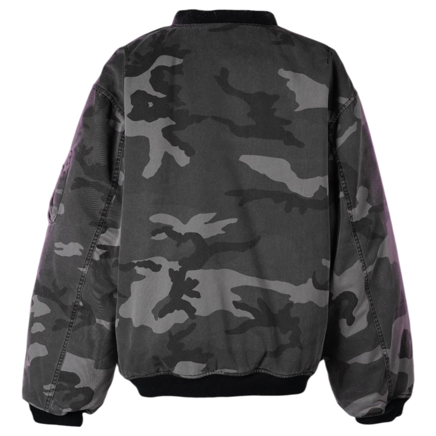 COVERED MA-1 CAMO x F.M.C.D / P.CAMO