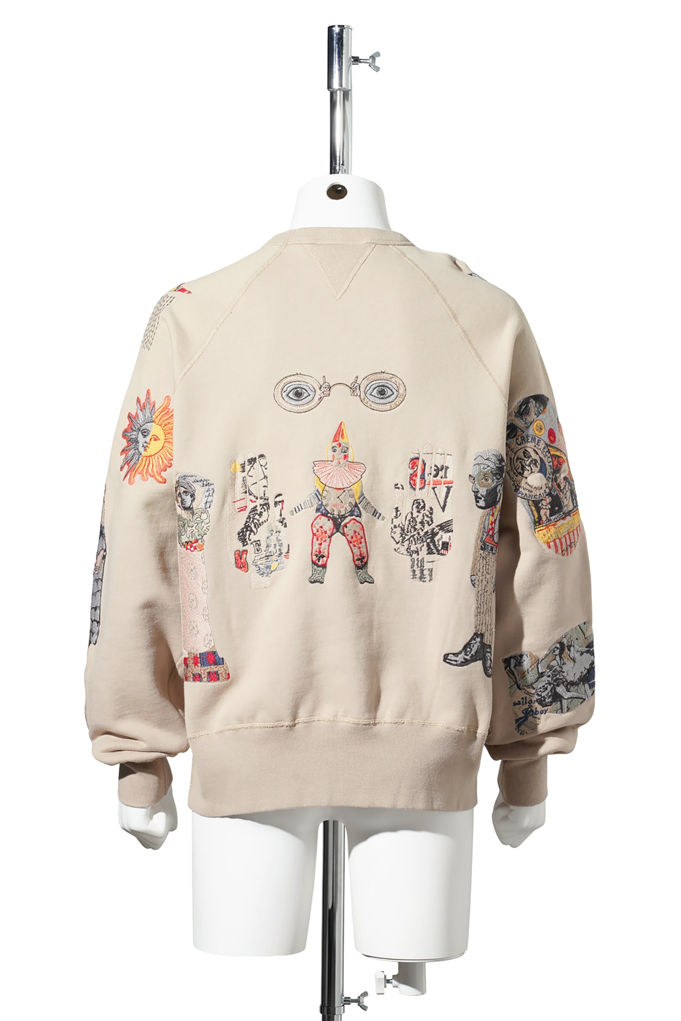 COLLAGE CREWNECK / BEIGE