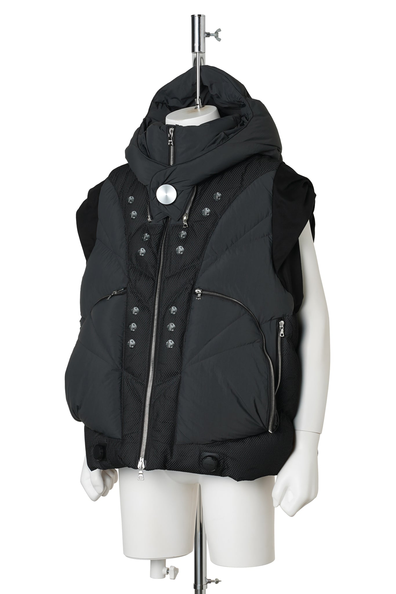3D PRINTED MODULAR HEAVY DOWN VEST / BLACK&WHITE 3D PRINTED BLACK MESH+DARKGRAY NYLON