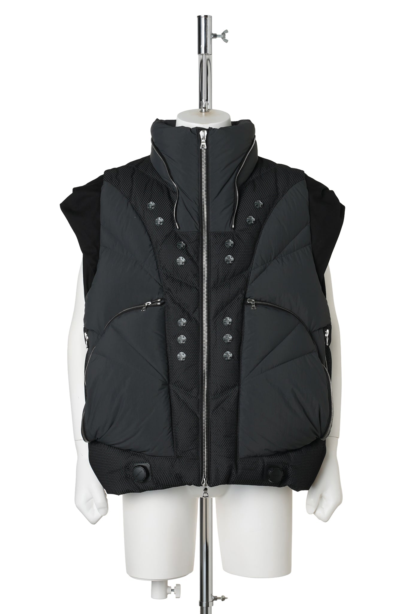 3D PRINTED MODULAR HEAVY DOWN VEST / BLACK&WHITE 3D PRINTED BLACK MESH+DARKGRAY NYLON