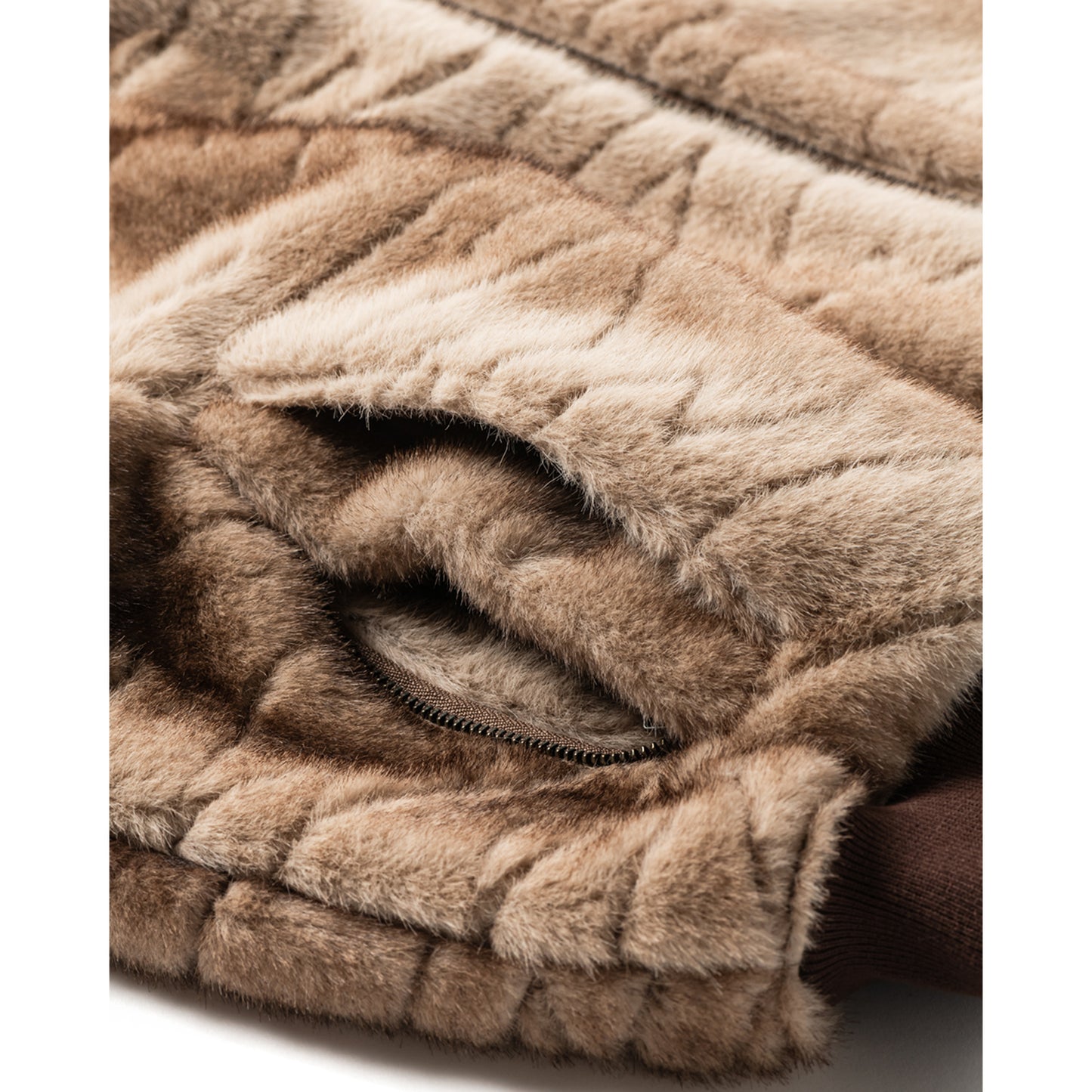 T QUILT FUR MA-1 / BROWN