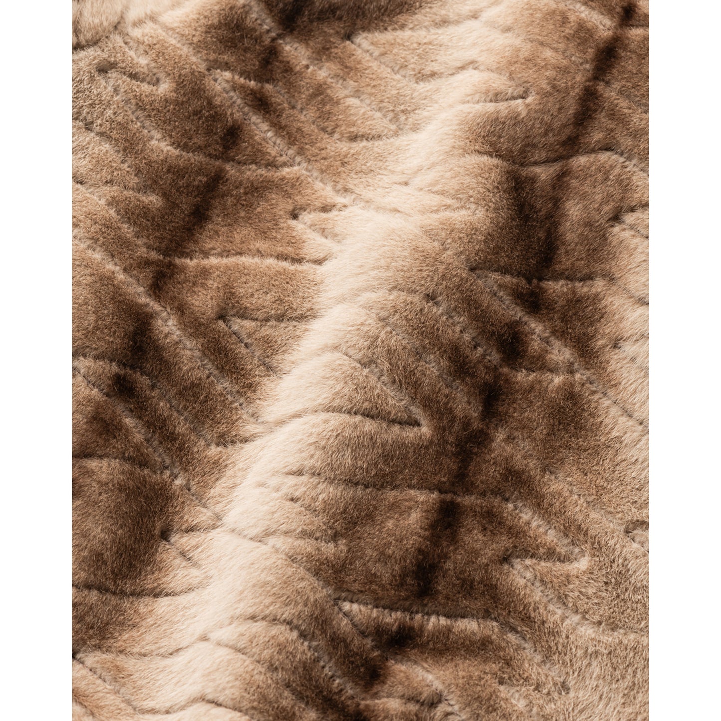 T QUILT FUR MA-1 / BROWN