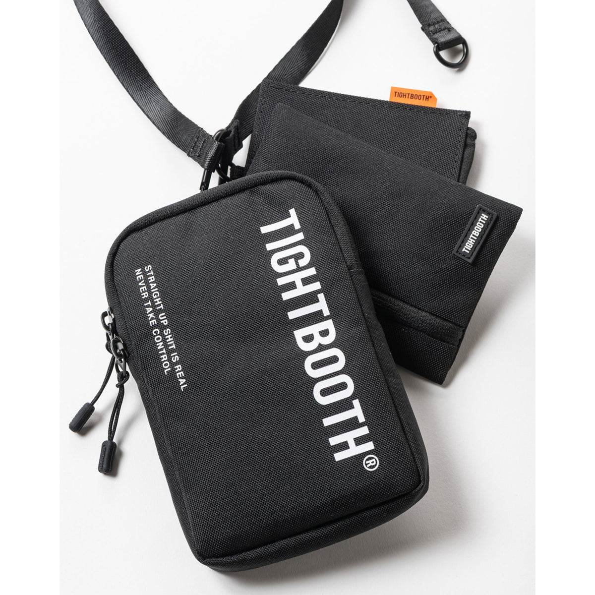 TRIPELE STACK POUCH / BLACK