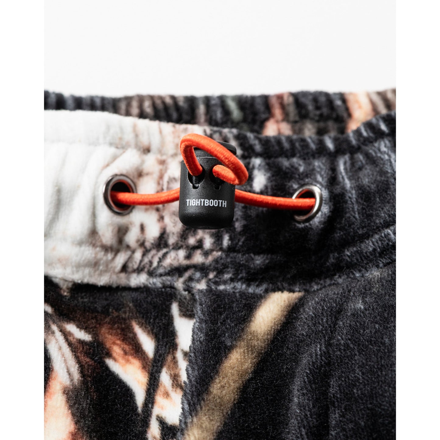 TACTICAL VELOUR CAMO BALLOON PANTS（TIGHTBOOTH x BES）/ CAMO