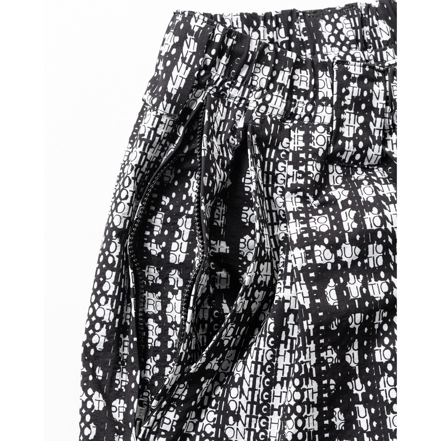 BLEEDING LOGO BALLON PANTS / BLACK