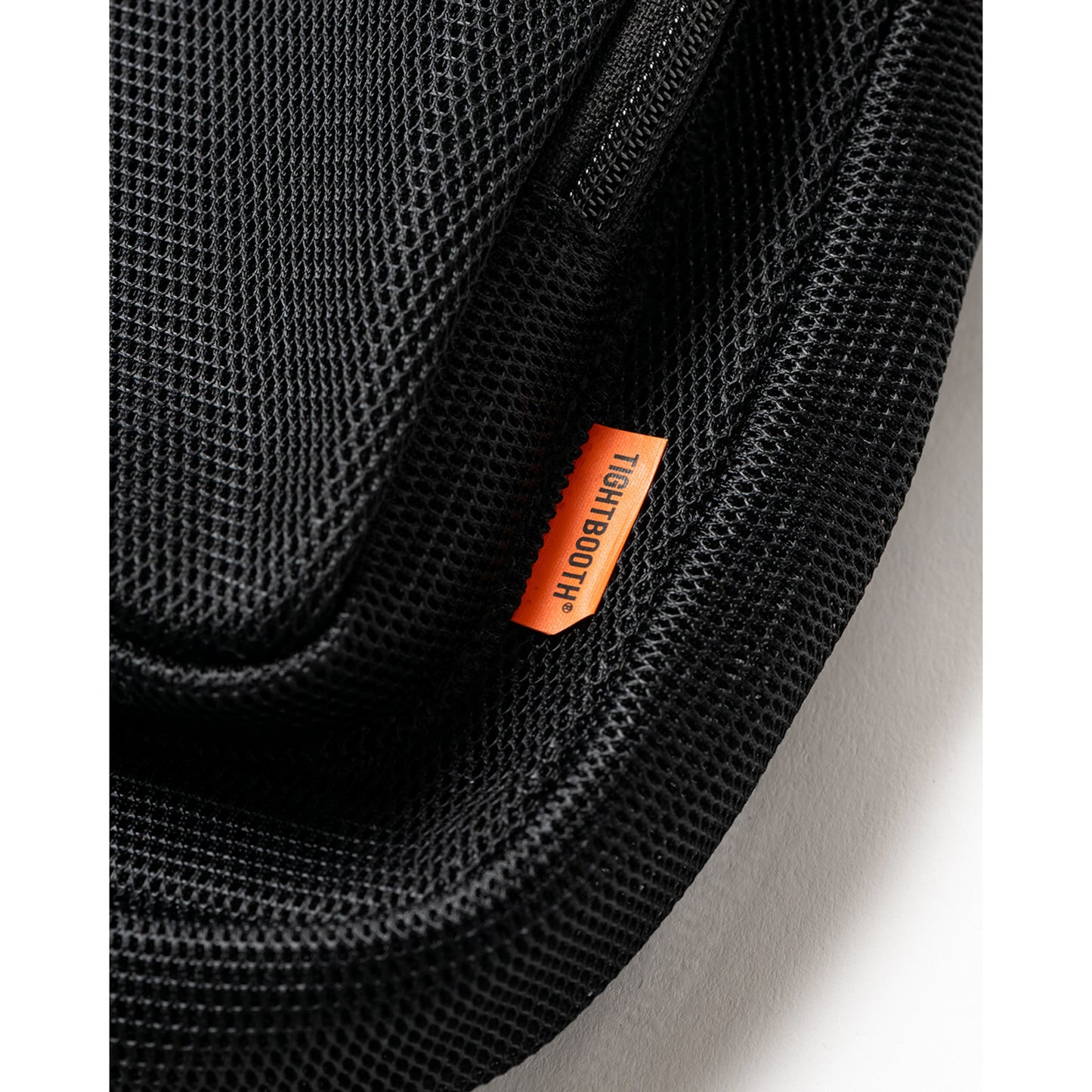 LOGO MESH SACOCHE / BLACK