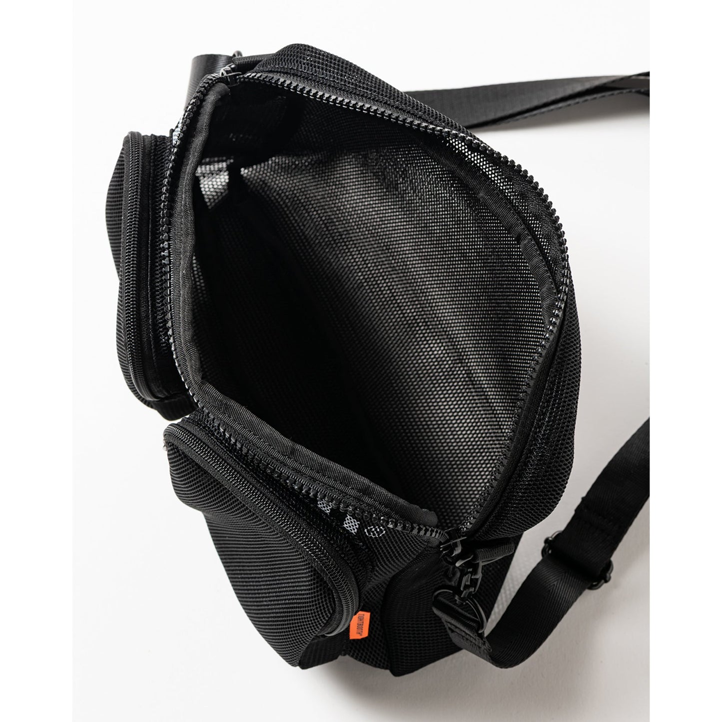 LOGO MESH SACOCHE / BLACK