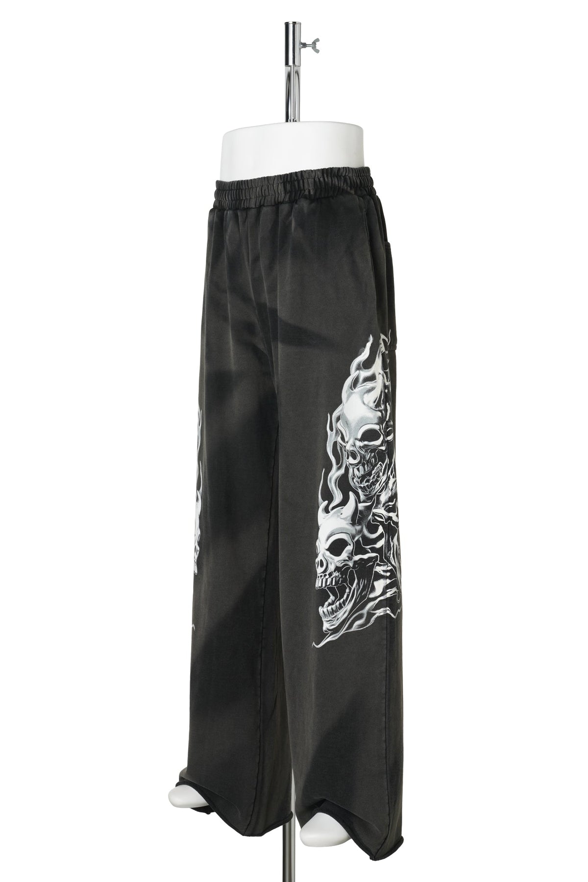 SIX RIDING SKULL SWEATPANTS / BLACK