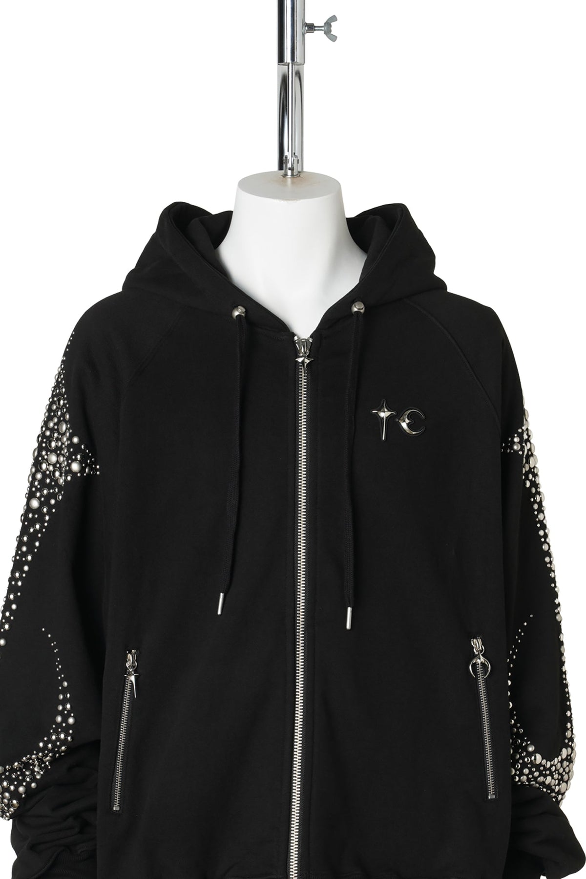 IRON STEEL FOCUS ZIP-UP HOODIE / BLACK