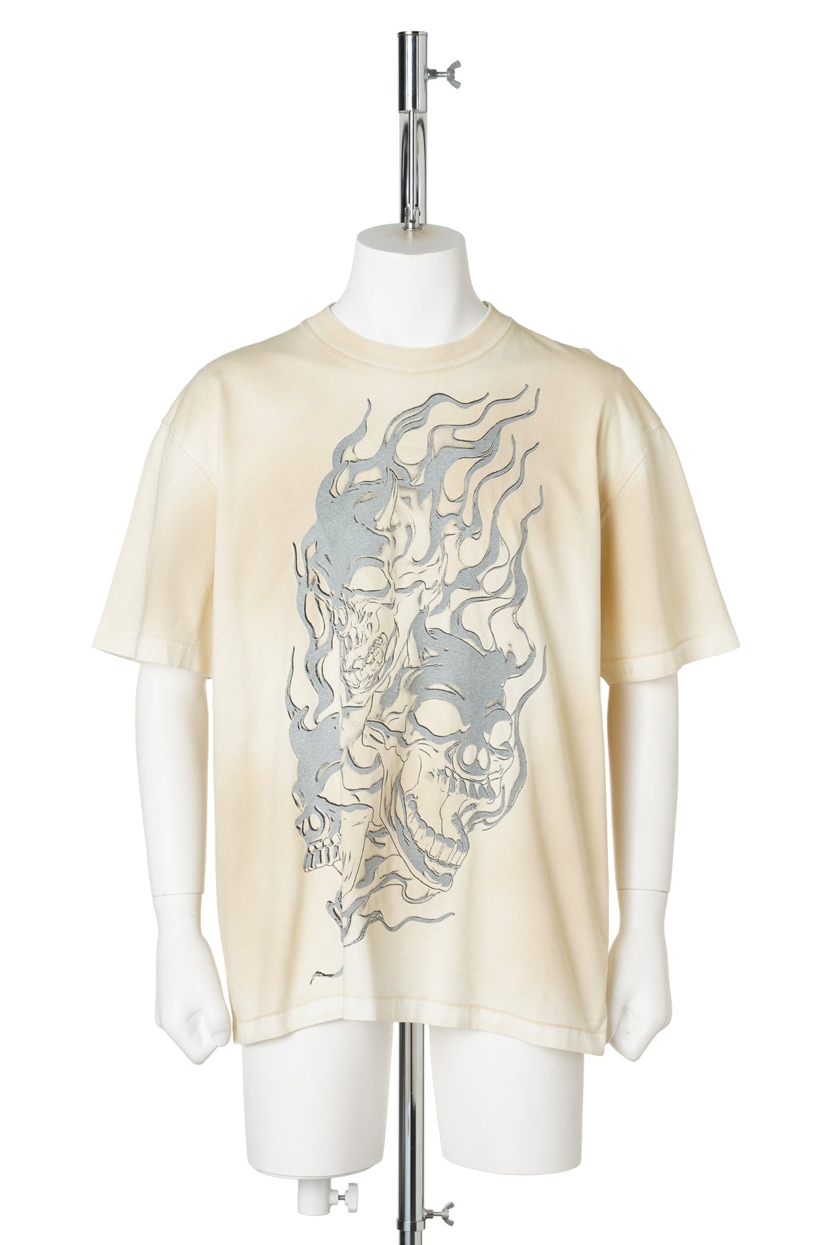 THREE RIDING SKULL DIRT T-SHIRT / WHITE