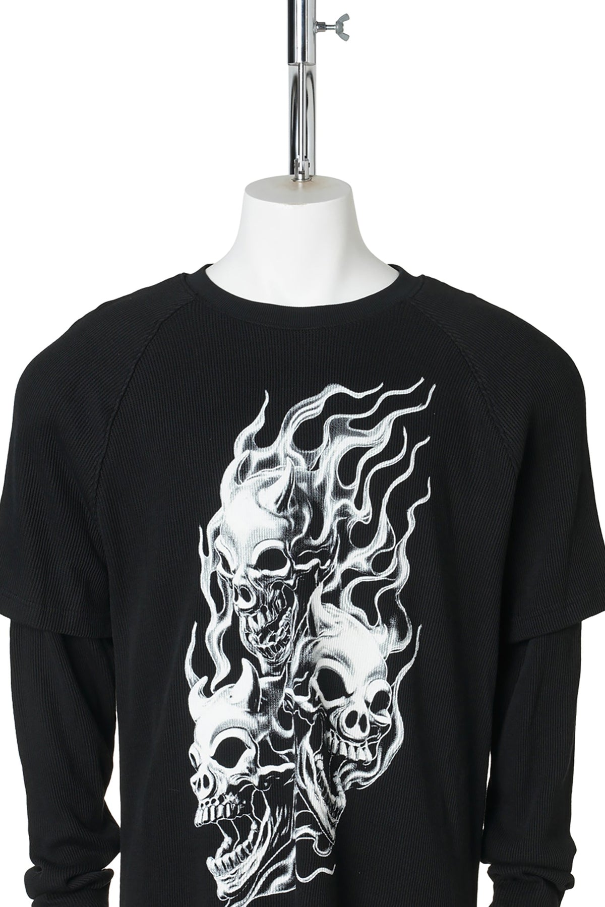 BULK SHOULDER THREE RIDING SKULL LAYERED T-SHIRT / BLACK