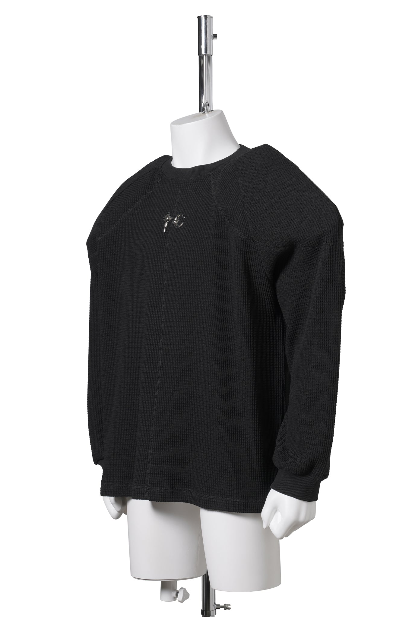 BULK SHOULDER WAFFLE LONG SLEEVE / BLACK