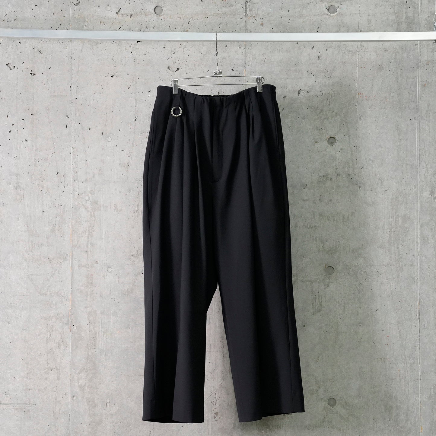 WAIST GATHERED WIDE PANTS / BLACK