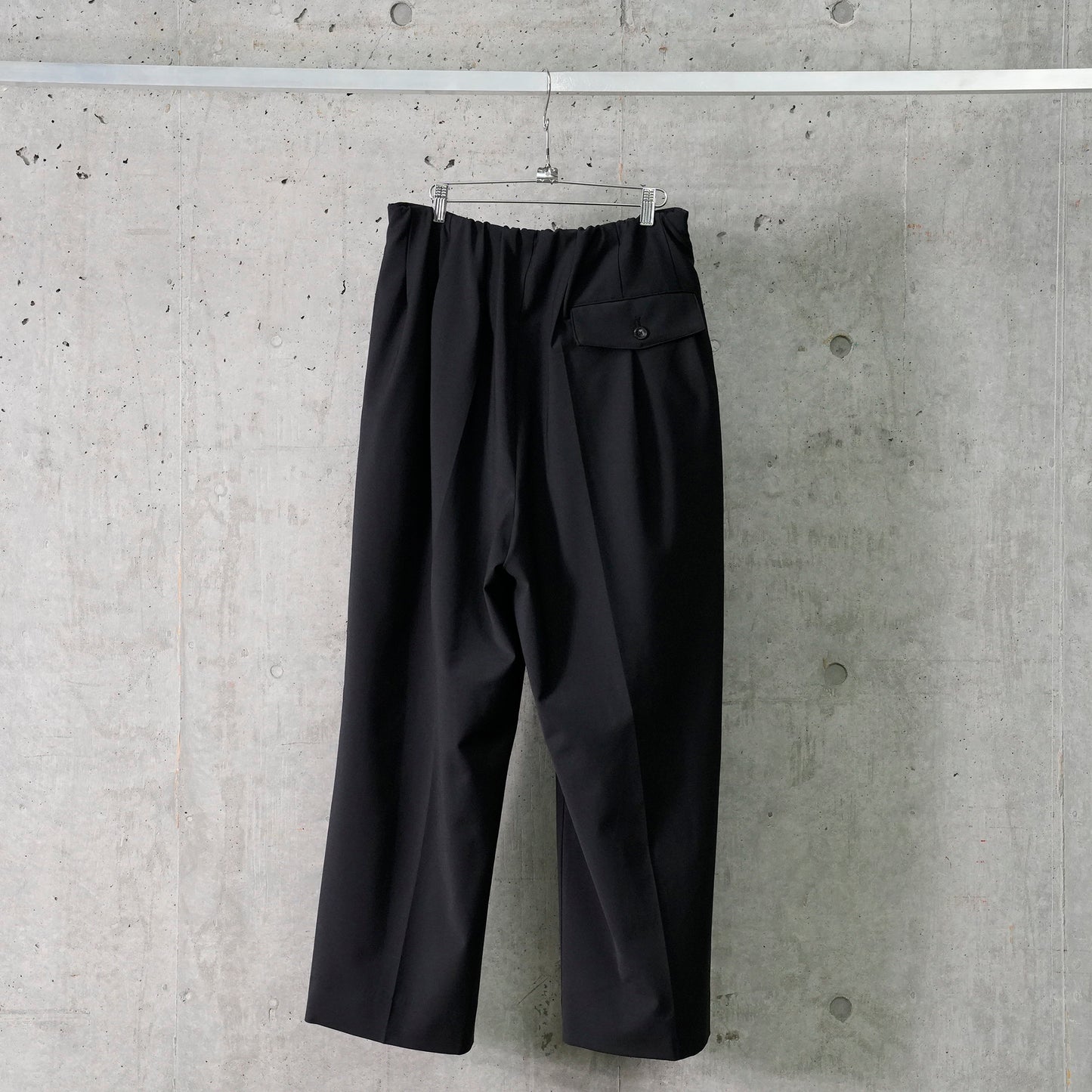 WAIST GATHERED WIDE PANTS / BLACK