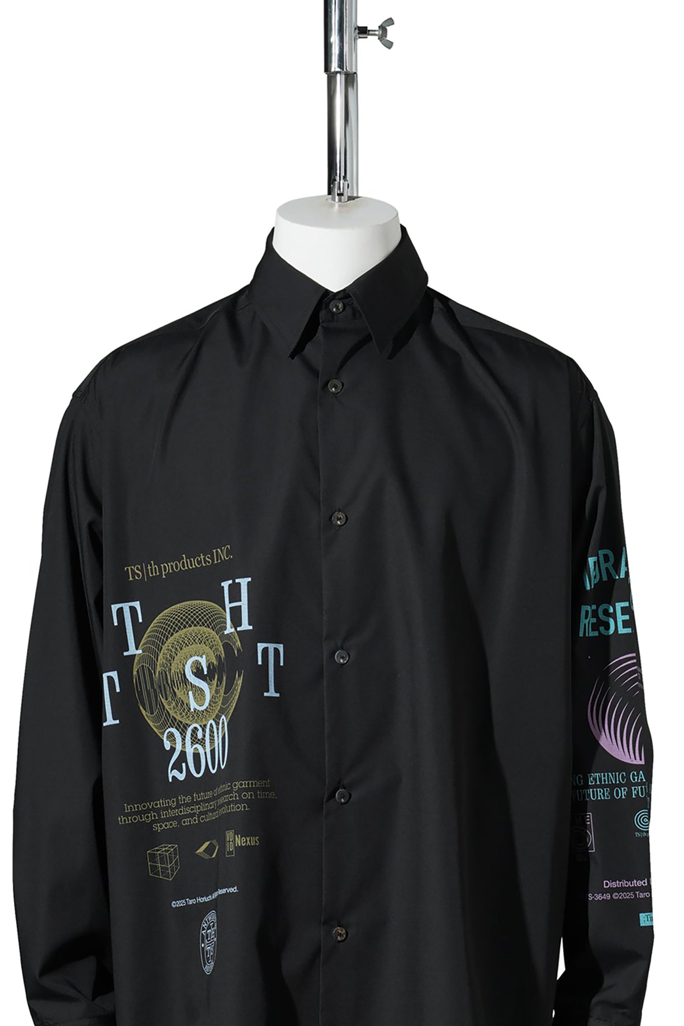 GRAPHIC PRINT OVERSIZED SHIRT / BLACK