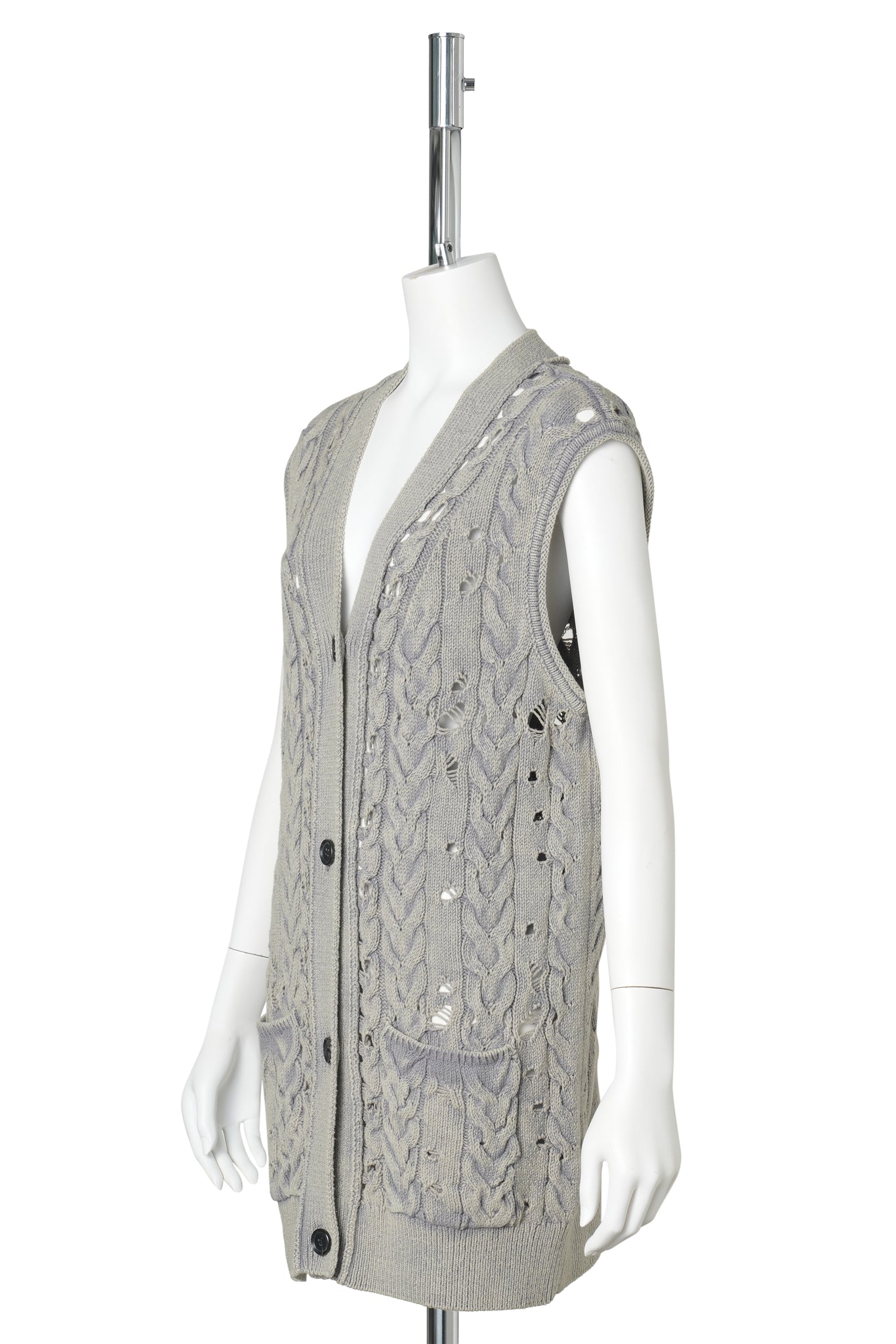 GREY DISTRESSED KNIT VEST / GREY