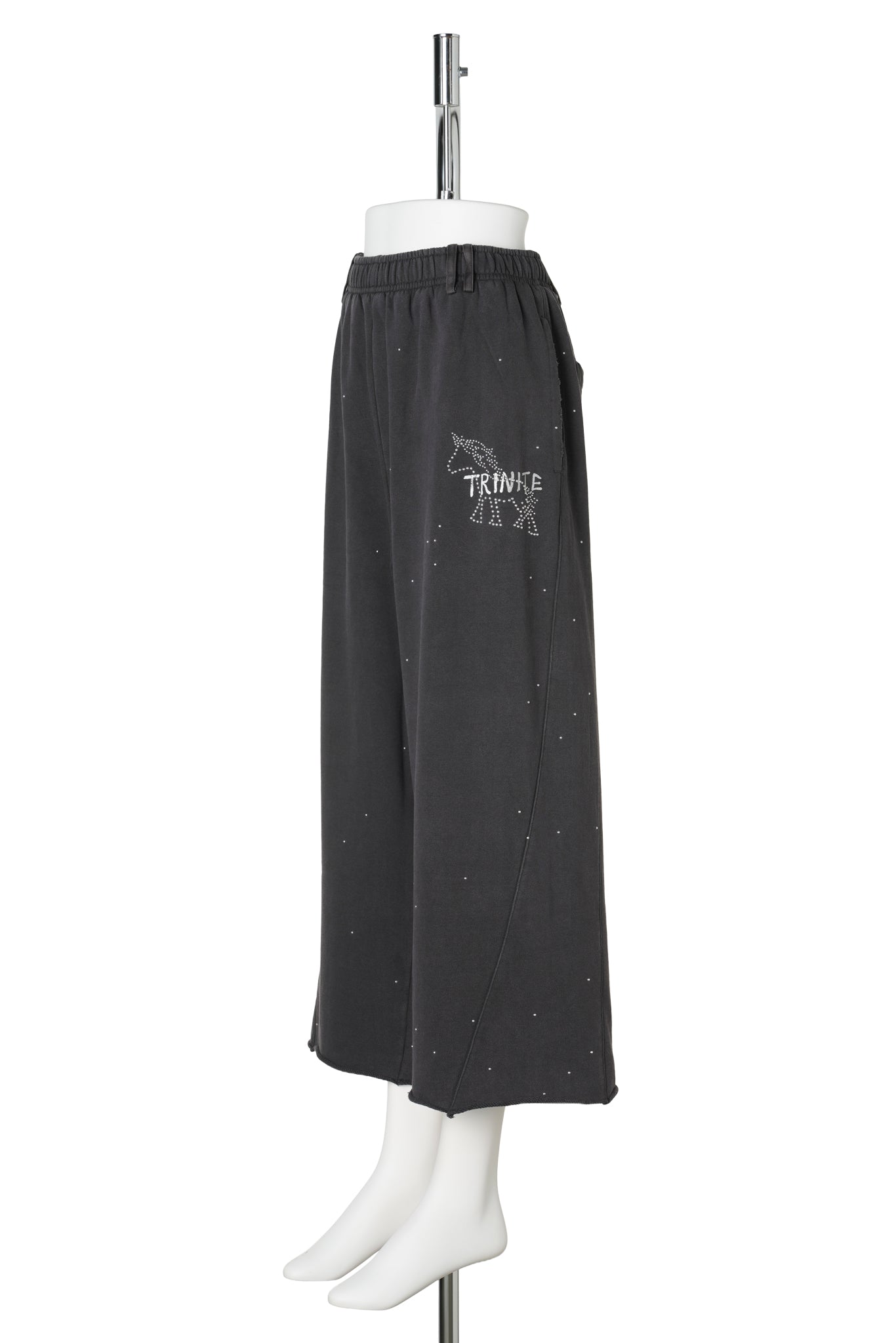 DARK GREY METAL RIVET&PRINTING DECORATIVE LOOSE NINE-POINT SPORT PANTS / DARK GRAY