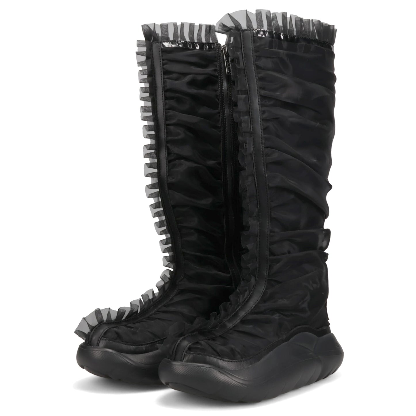 W UGG CS RUFFLE BOOT TALL / BLACK