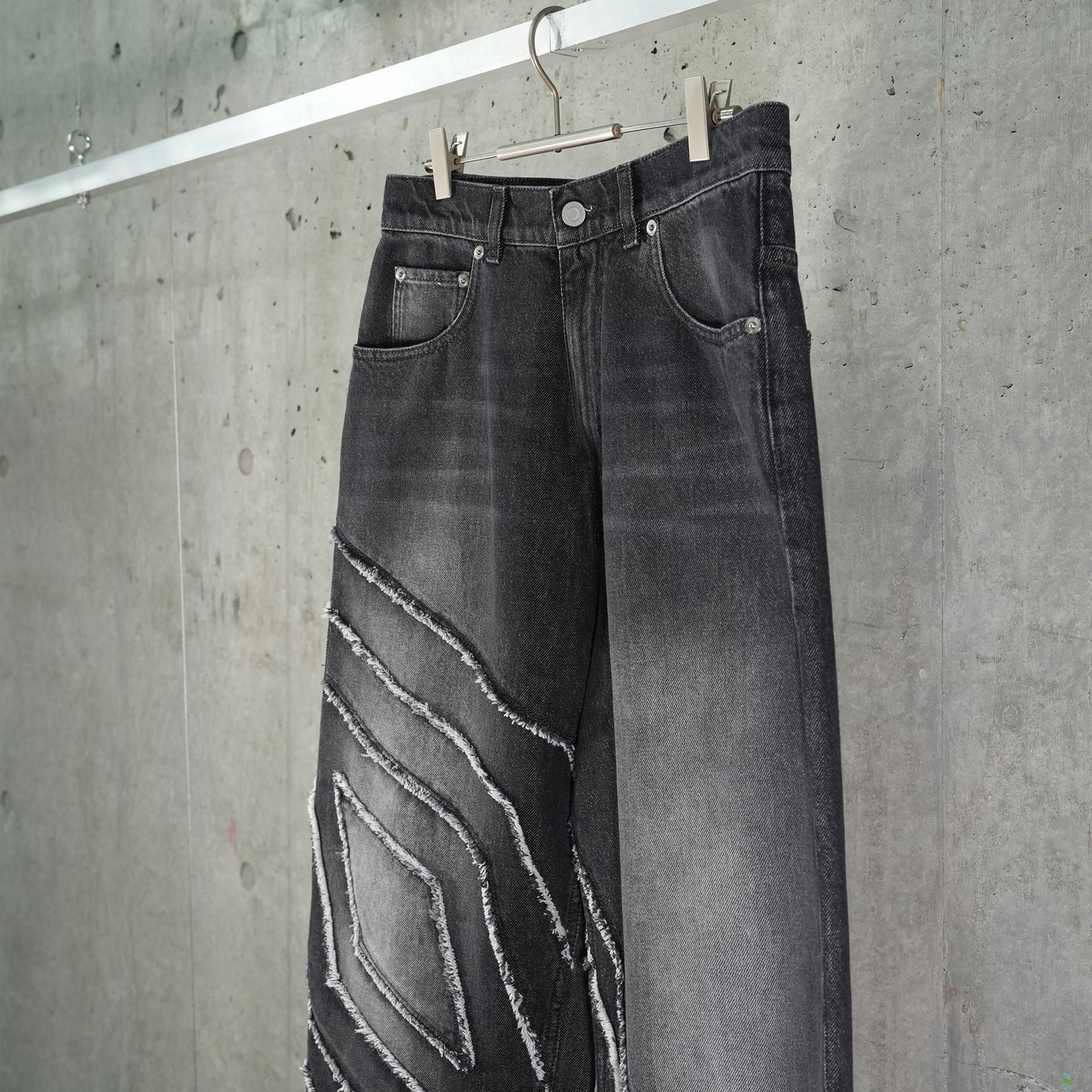 1993 JEANS / BLK0020:WASHED BLACK